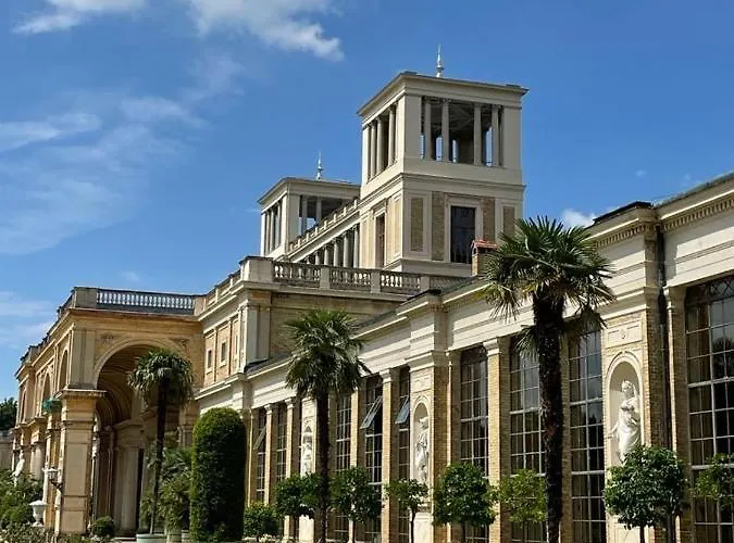 Mit Blick Ueber بوتسدام